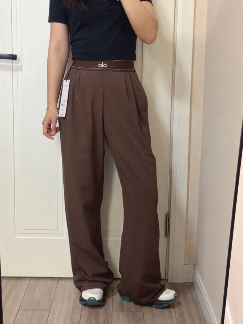 🥨Alo Yoga Espresso brown🤠Suit Up Trouser | Relaxed Minimalist Pants NWT